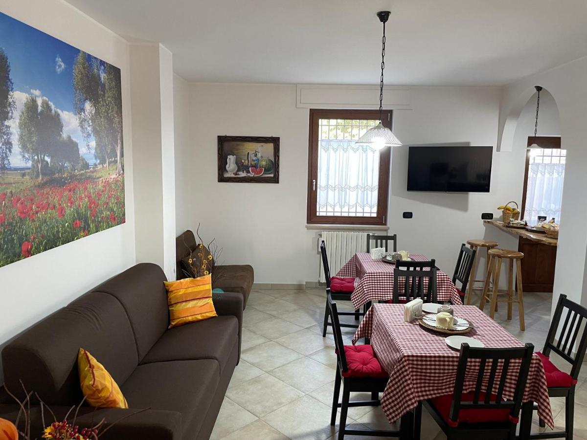 Casa Belcolle Apartment Путиняно Екстериор снимка